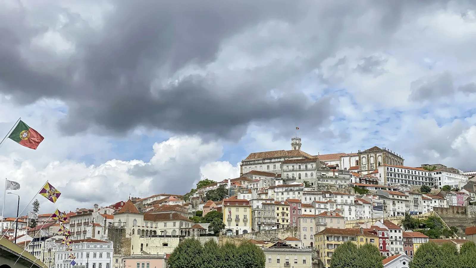 Comment choisir où dormir à Coimbra